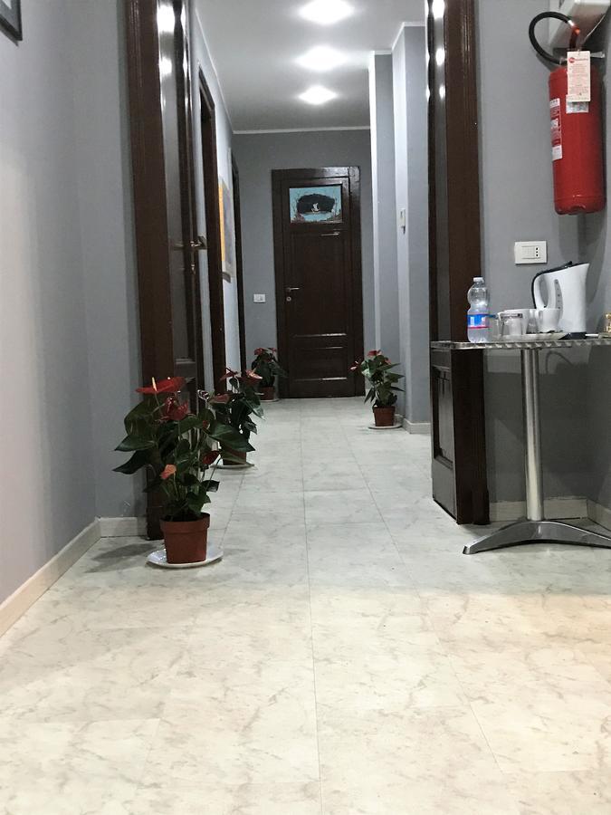 Hotel Paris Milano Eksteriør bilde